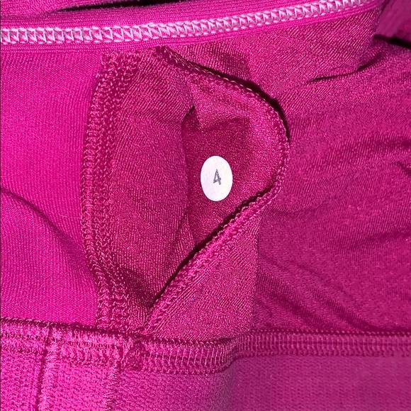 No Limits Lululemon Tank - Picture 6 of 7